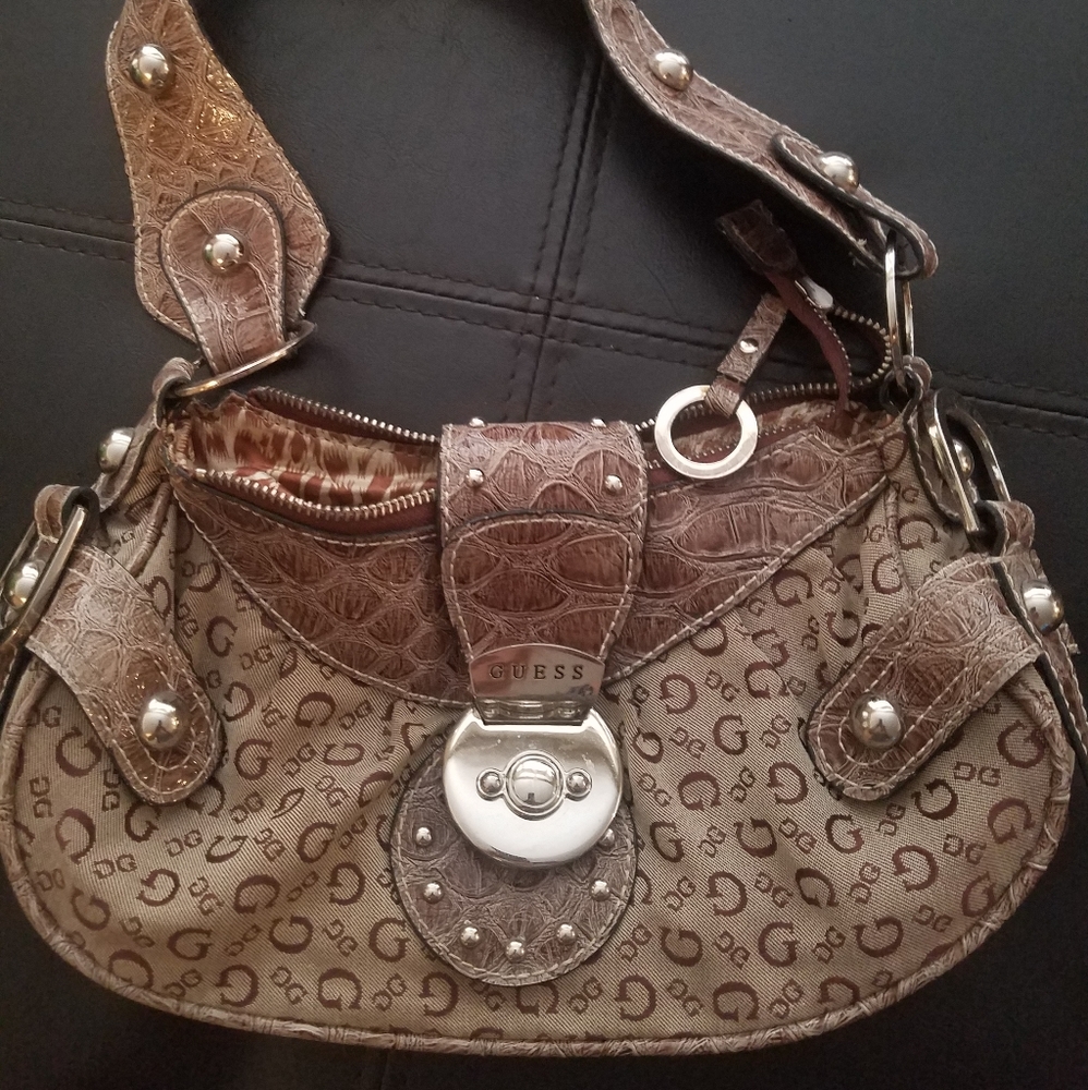 Guess purse